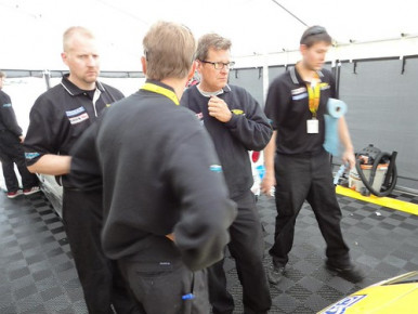 30105491855_528160697d_b