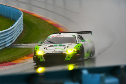 Photo: Starworks Motorsport, Sideline Sports Photography