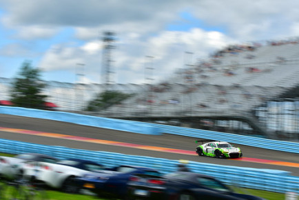 Photo: Starworks Motorsport, Sideline Sports Photography