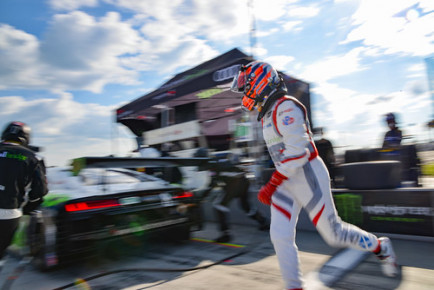 Photo: Starworks Motorsport, Sideline Sports Photography