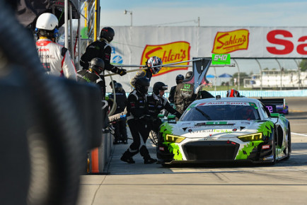 Photo: Starworks Motorsport, Sideline Sports Photography