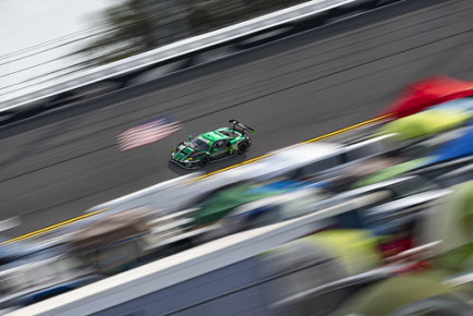 Green2504_IMSA_R24_04SA_936805