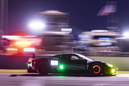 Green2515_IMSA_S12_02TH_992733