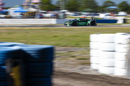 Green2515_IMSA_S12_02TH_989550