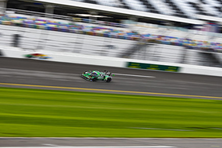 Green2504_IMSA_R24_05SU_943617