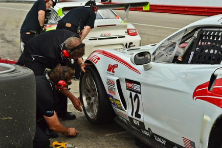 30105471495_e78a37dc82_c